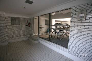 エントランスホール