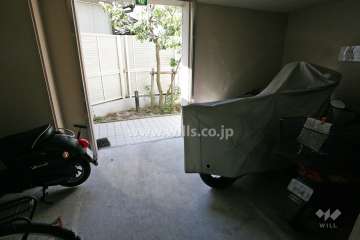 バイク置き場
