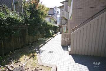 敷地内通路