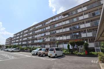 名鉄旭前ハイツB棟の外観（南東側から）