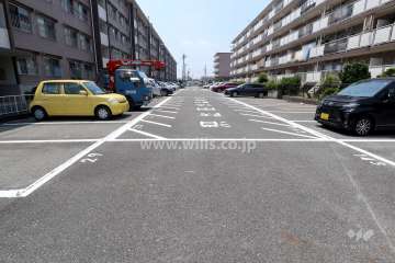 敷地内駐車場（屋外平面式）