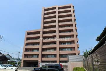 カルティア印場駅の外観（南側から）