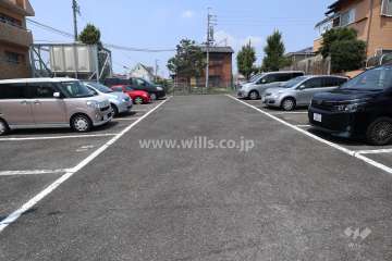 敷地内駐車場（屋外平面式）