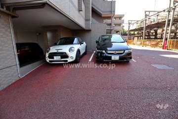 敷地内駐車場（屋外平面式）