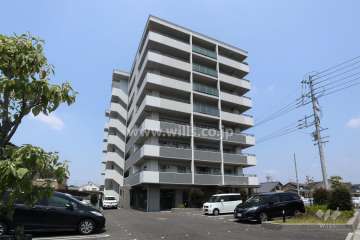 藤和シティホームズ旭前の外観（南西側から）