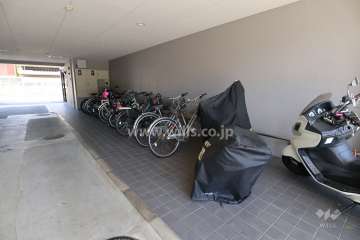 駐輪場・バイク置場