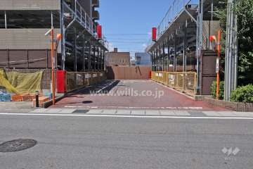 駐車場出入り口 （屋外機械式）