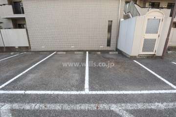 敷地内駐車場（屋外平面式）