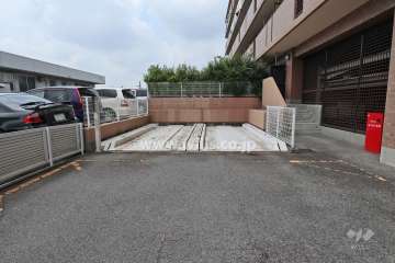 敷地内駐車場（屋外機械式）