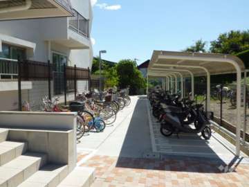 駐輪場、バイク置き場