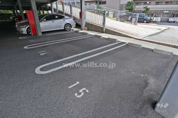 敷地内駐車場（屋内平面式）