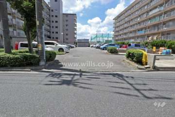 駐車場出入り口