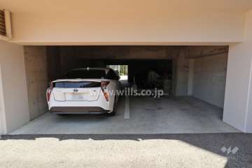 敷地内駐車場（屋内平面式）