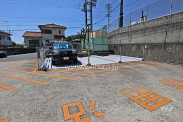 敷地内駐車場（屋外機械式）