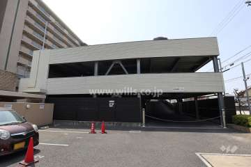 敷地内駐車場（平面自走式）