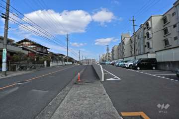 敷地北側の前面通路