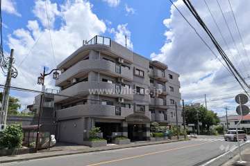 アメニティ緑町の外観（北西側から）