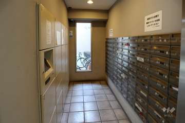 宅配ボックスと共用ポスト