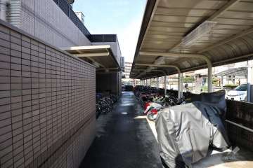 駐輪場、バイク置場
