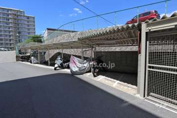バイク置き場