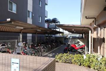 駐輪場、バイク置場
