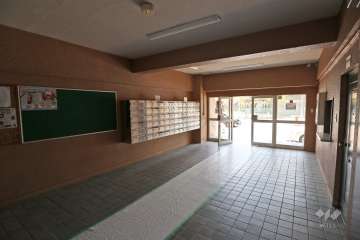 エントランスホール