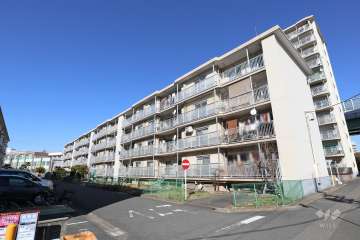 港楽ハイツ2号棟