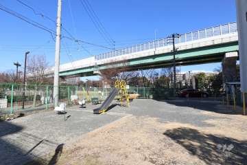 敷地内の公園