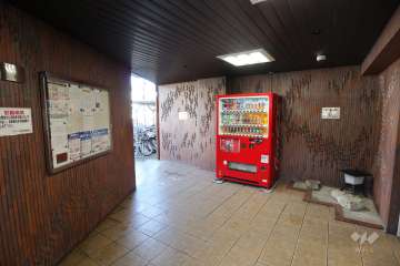 エントランスホール