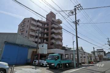 コンセール善進の外観（北東側から）