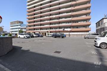 敷地内駐車場（屋外平面式）