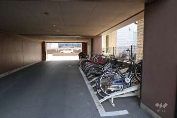 駐輪場、バイク置場