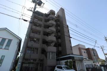 プリオール港西の外観（北東側から）