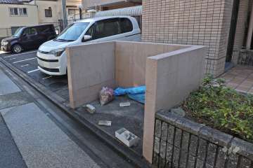 ゴミ置き場
