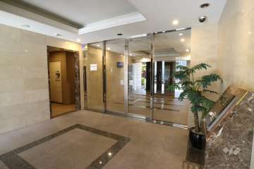 エントランスホール