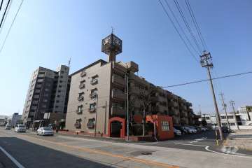 宝東海橋ハイツの外観（北東側から）