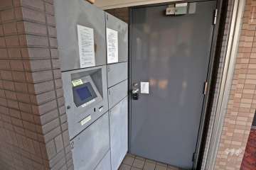宅配ボックス