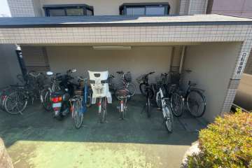 駐輪場