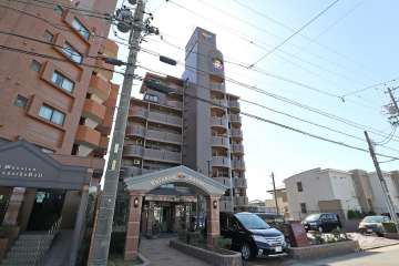 レインボー南陽の外観（北東側から）