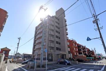 南陽壱番館の外観（北東側から）