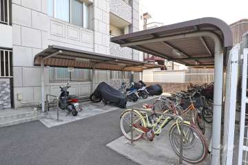 駐輪場、バイク置場