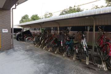 駐輪場、バイク置場