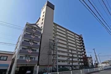 ニューコーポ東海橋の外観（北側から）