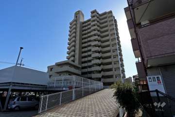 エスポア当知の外観（北西側から）