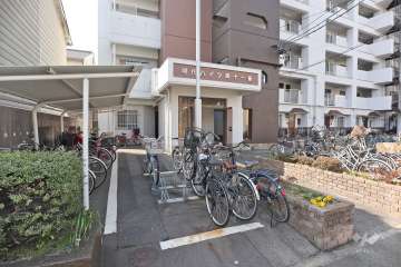 エントランスアプローチ