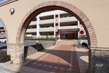 エントランスアプローチ