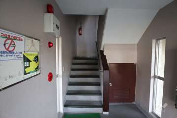 エントランスホール