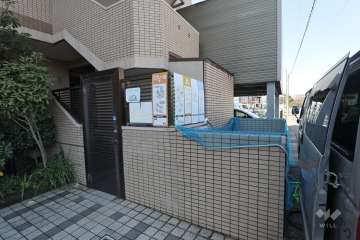 ゴミ置き場