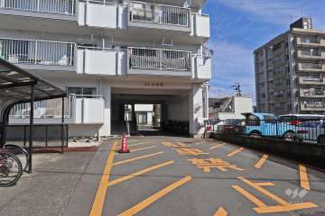 エントランスアプローチ