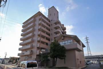 シャルマンコーポ木場町2号棟の外観（北東側から）